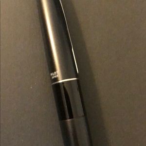 Meet your Posher, Bob